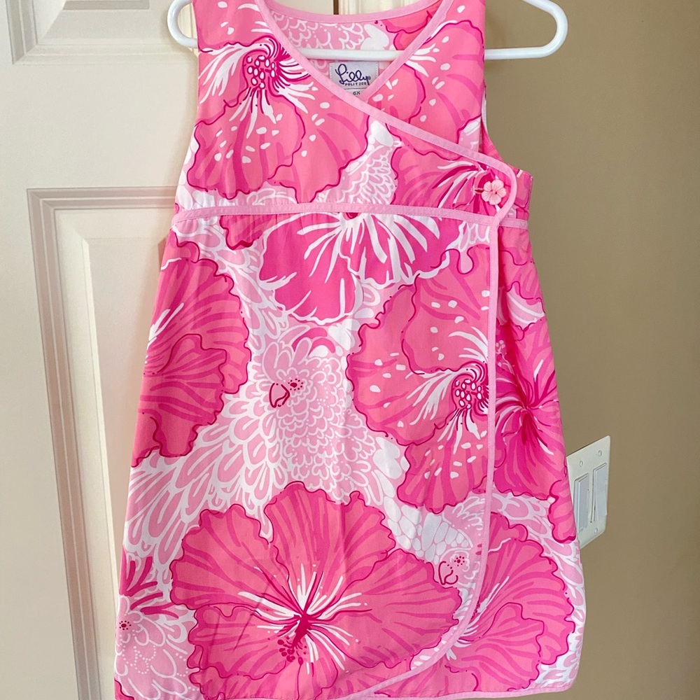 Lilly Pulitzer Pink &White Hibiscus dress
